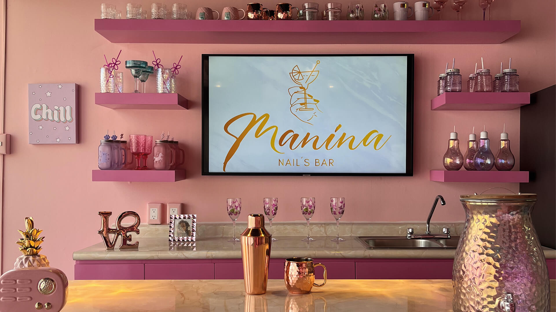 Manina Nail's Bar